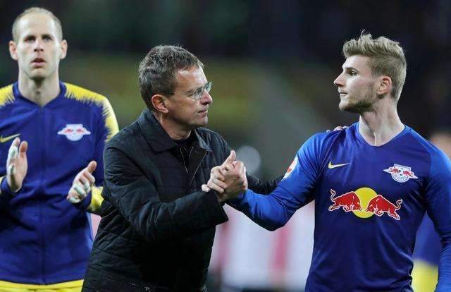 三分弹无虚发！陈林坚加盟山东首秀三分5中5得到19分