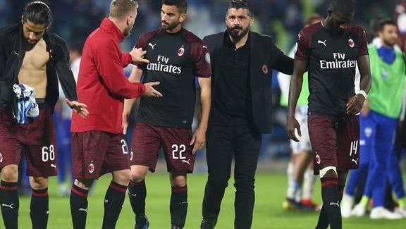 上海海港夺冠背后是穆斯卡特的战略放弃与坚守，成功卫冕中超冠军。