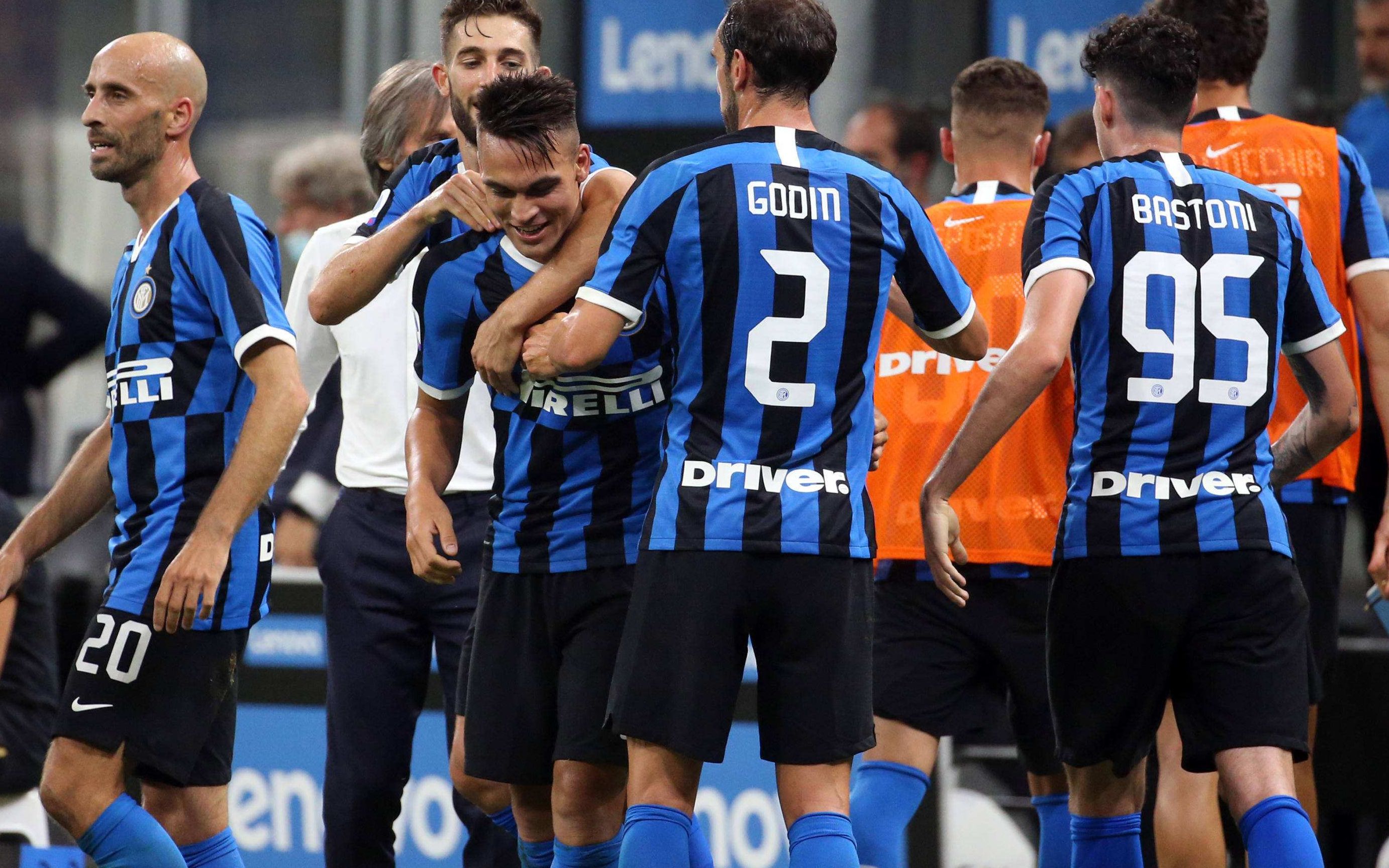 足球欧洲俱乐部频繁爆冷，球迷：本赛季太刺激