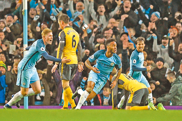 状态持续火热！本轮英超送助攻，福登最近3场比赛已造5球