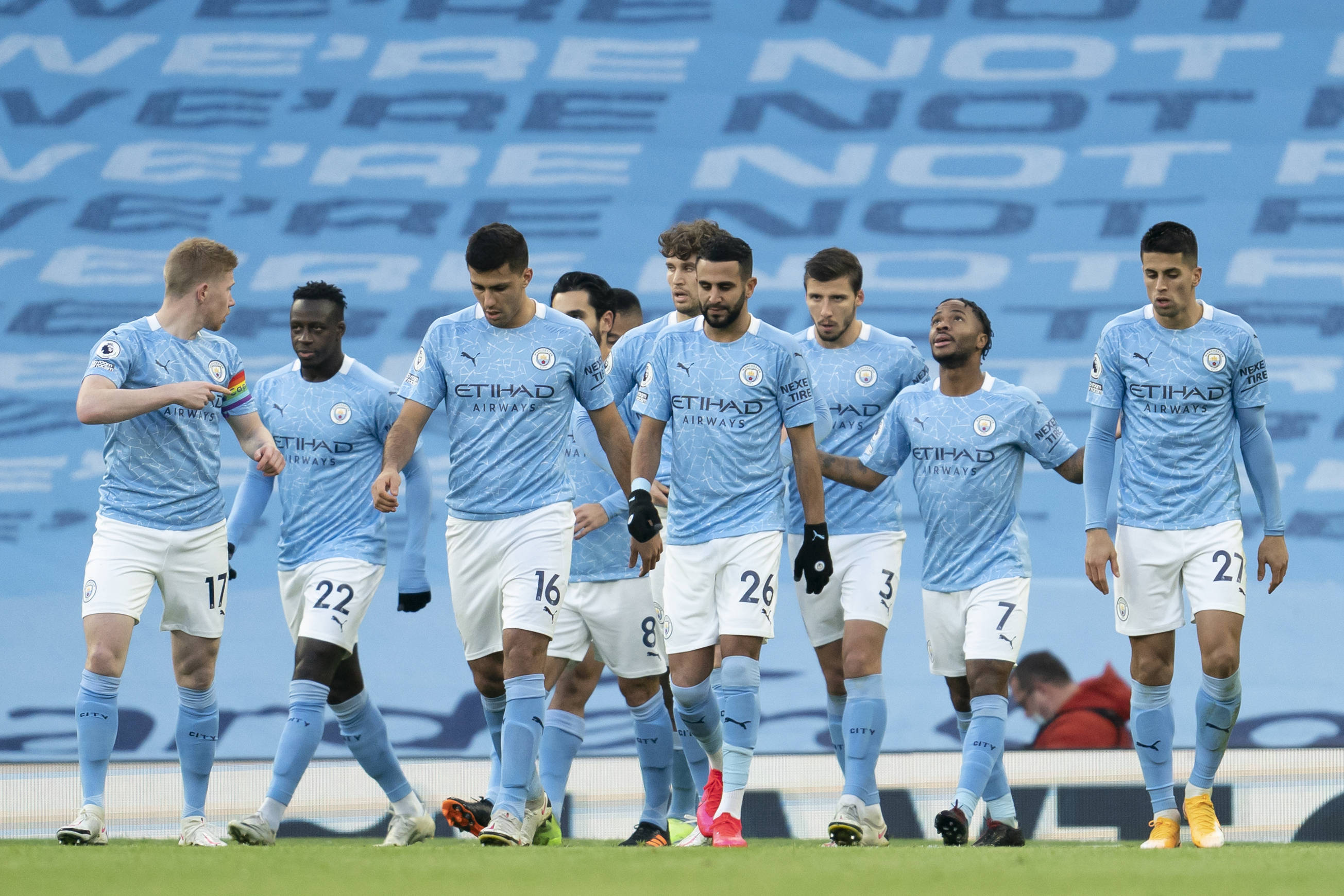 中足联发布2025赛季职业联赛数据：三级联赛累计观众近900万