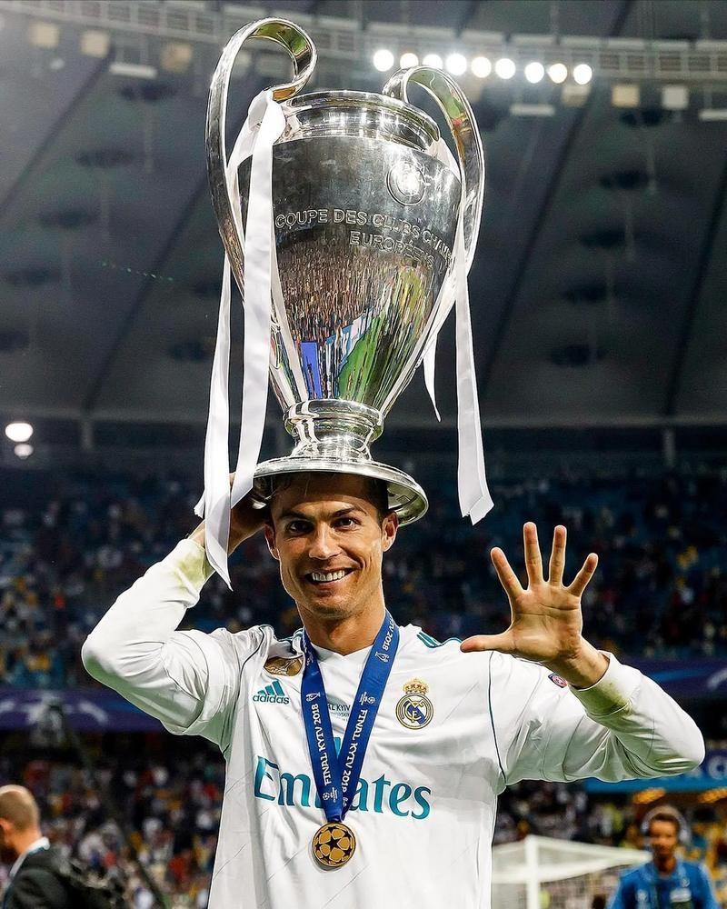 半场战报：博洛尼亚1-2克雷莫内塞，奥尔索利尼点射，瓦尔迪、帕耶罗破门