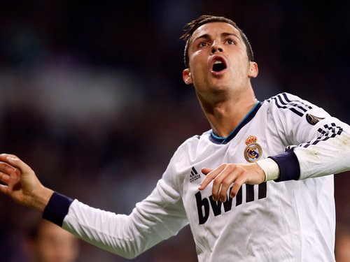 1-3爆冷输球！切尔西两连不胜陷低谷，战术漏洞暴露争冠还远？